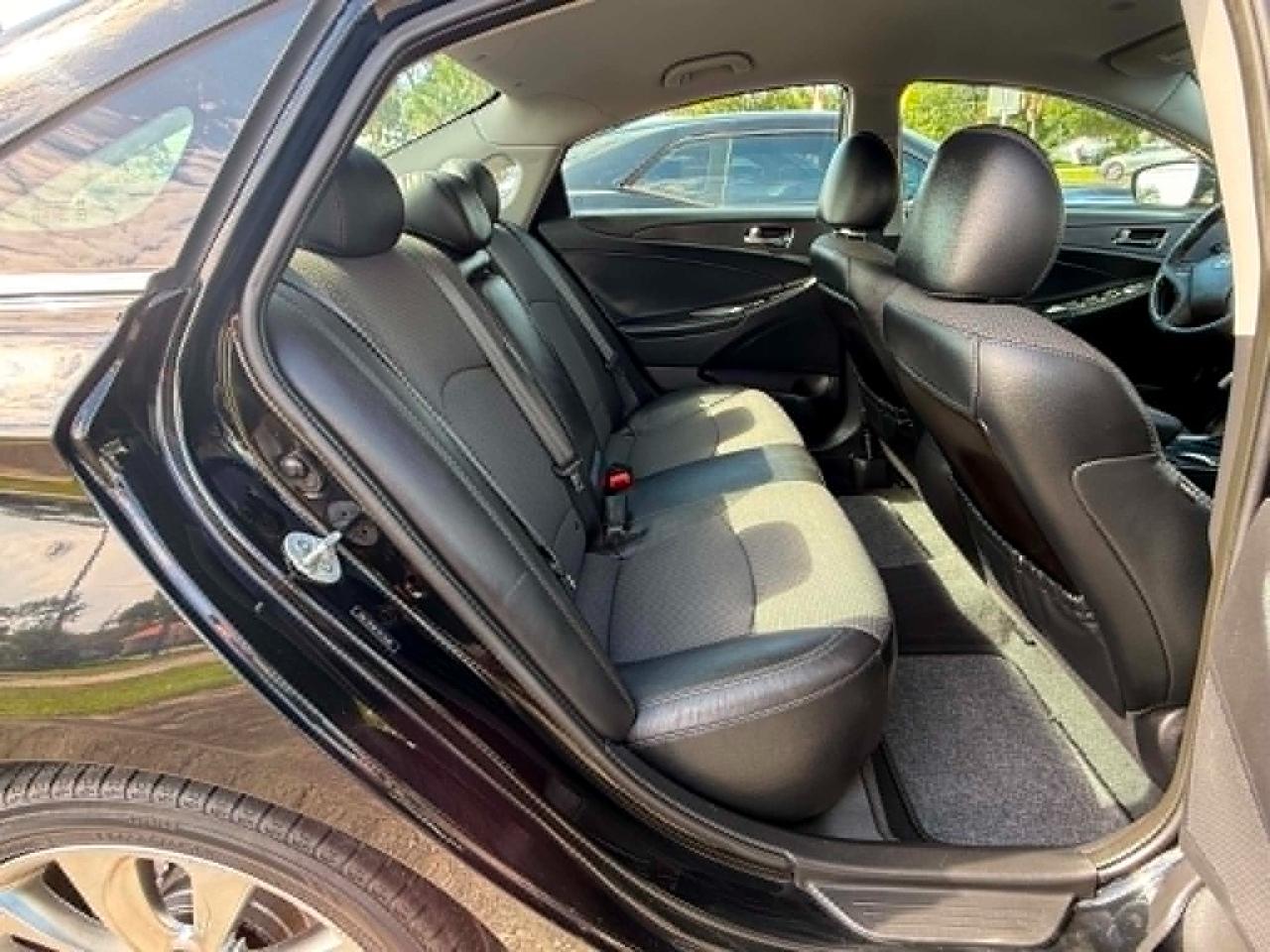 Hyundai Sonata Limited Auto 2013