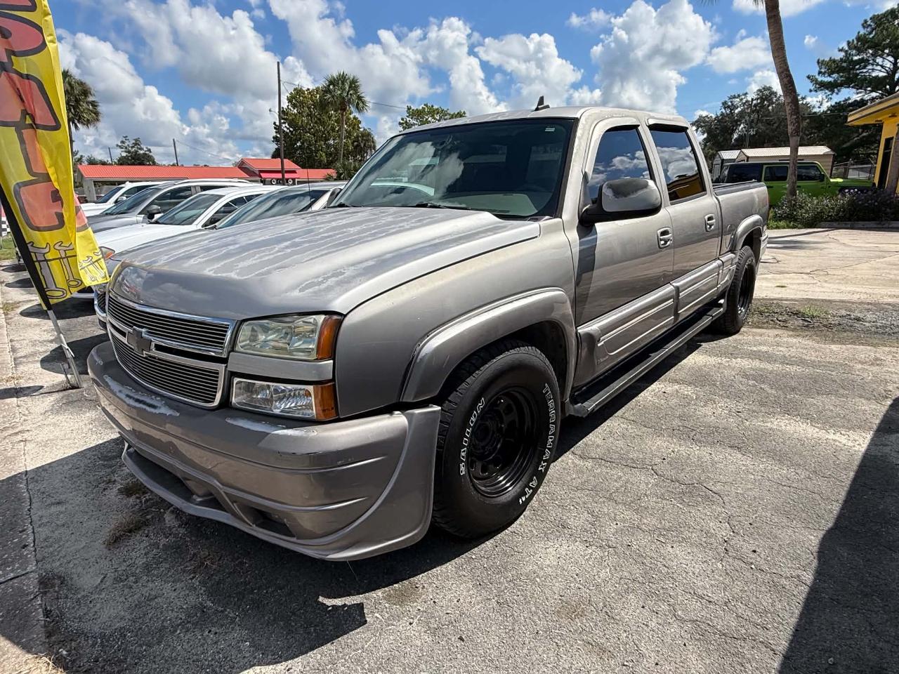 Chevrolet Silverado 1500 LT3 Crew Cab 2WD 2006