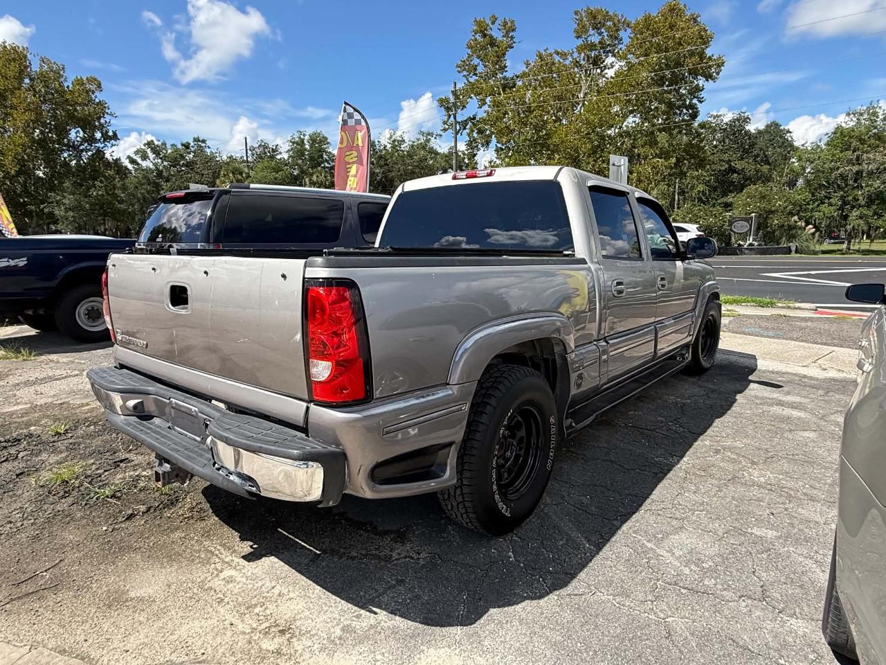 Chevrolet Silverado 1500 LT3 Crew Cab 2WD 2006