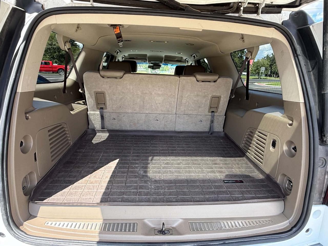 Chevrolet Suburban LT 2WD 2019