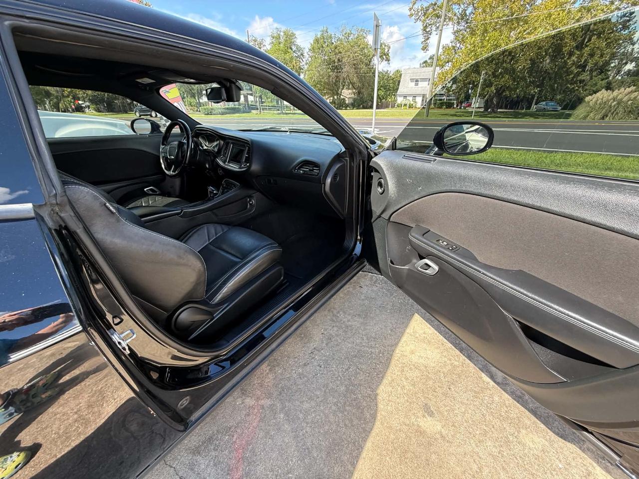 Dodge Challenger R/T Plus 2022