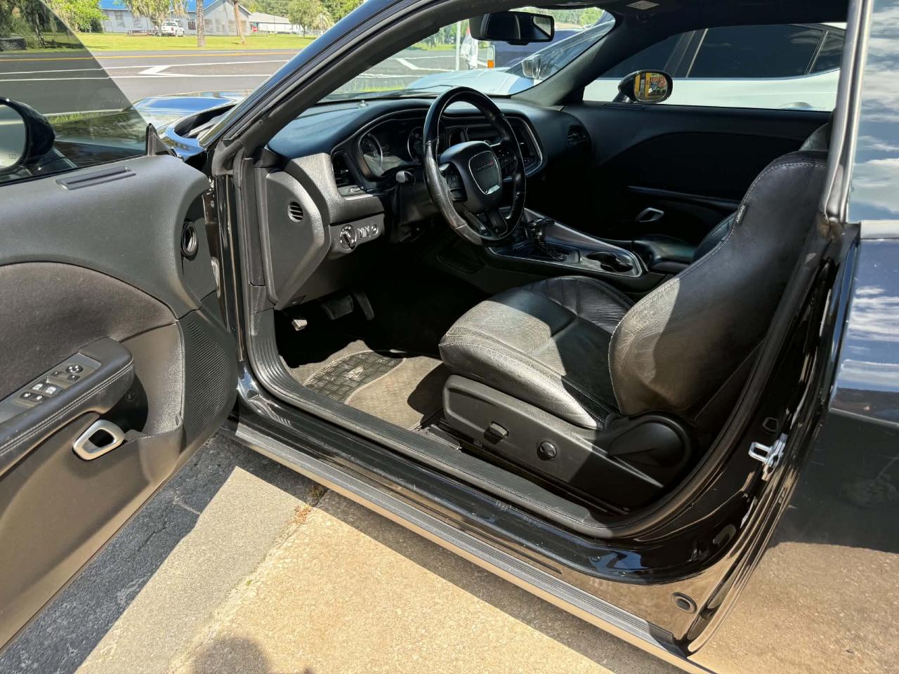 Dodge Challenger R/T Plus 2022