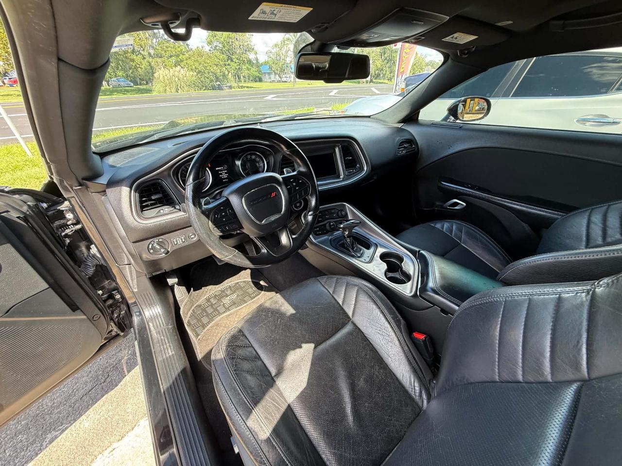 Dodge Challenger R/T Plus 2022