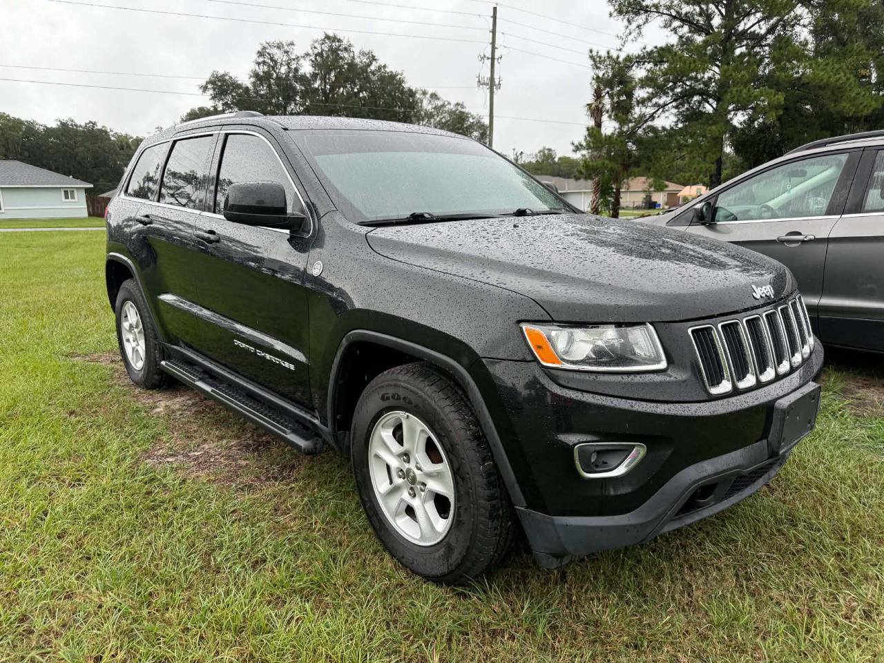 Jeep Grand Cherokee Laredo 4WD 2015