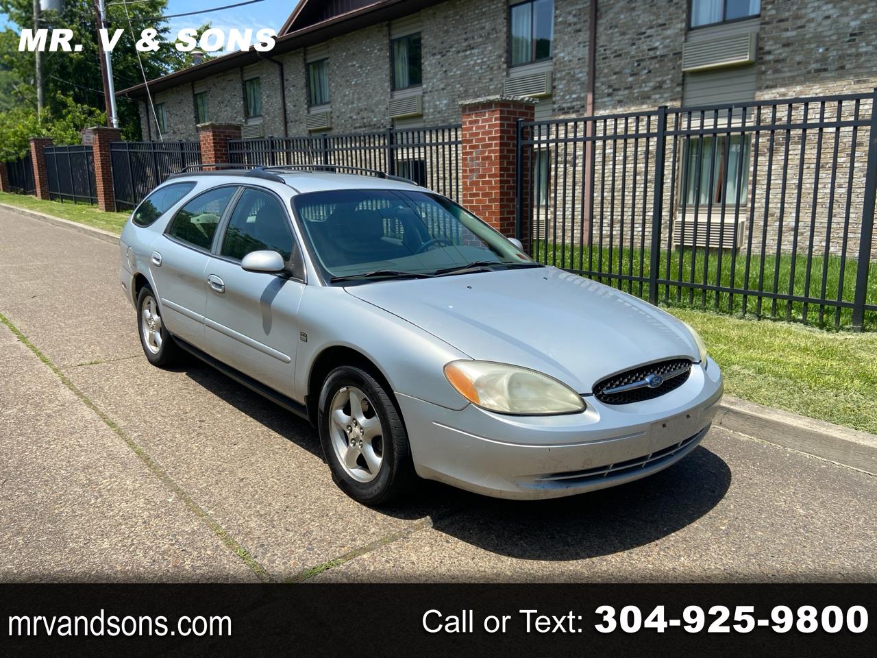 Buy Here Pay Here 2001 Ford Taurus Wagon SE for Sale in