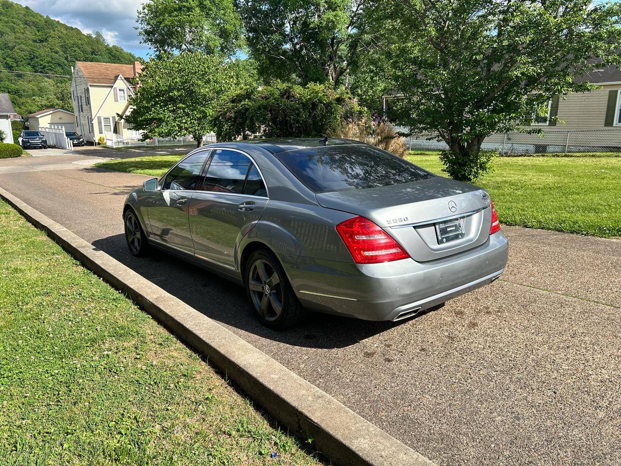 Mercedes-Benz S-Class S550 4-MATIC 2010