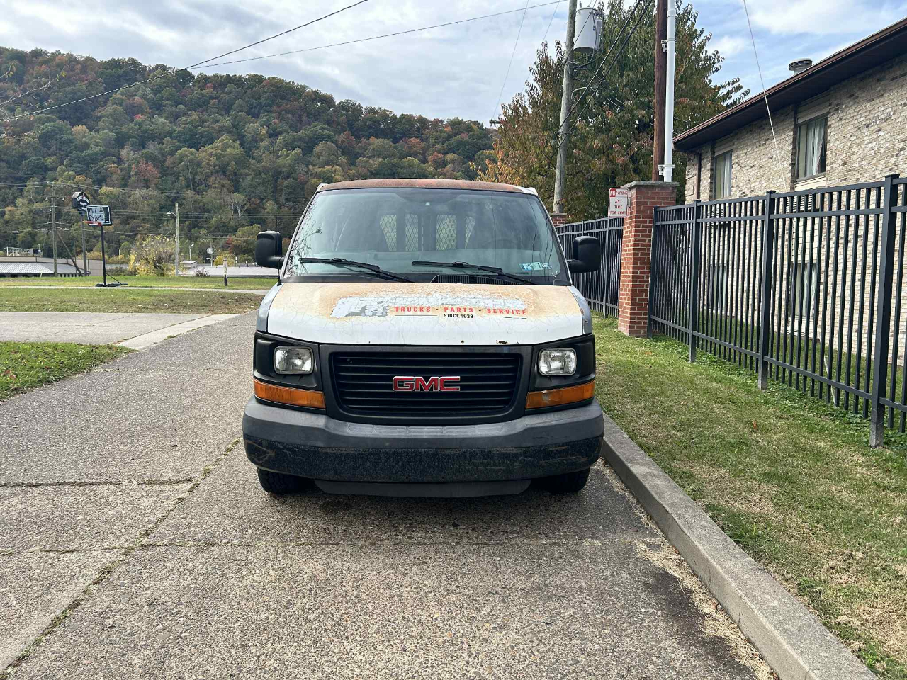 GMC Savana G1500 Cargo 2010 GMC Savana G1500 Cargo 2010