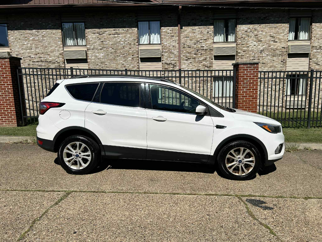 Ford Escape SE FWD 2018 Ford Escape SE FWD 2018