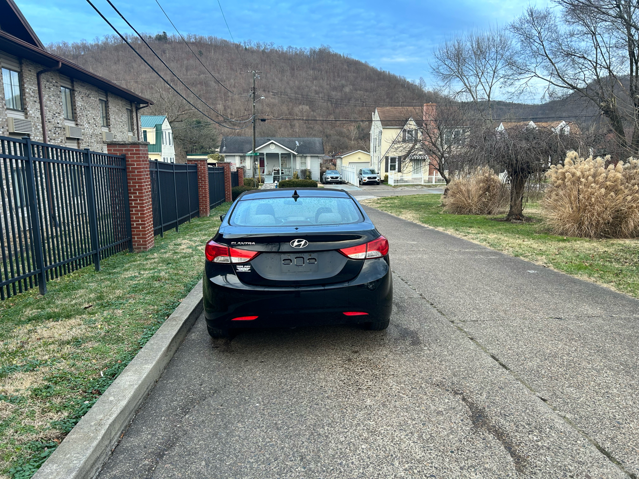 Hyundai Elantra GLS A/T 2012
