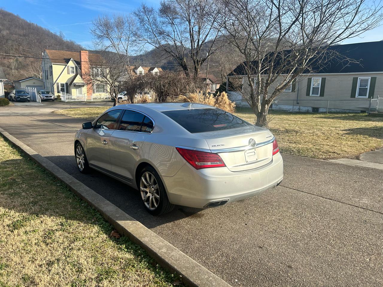 Buick LaCrosse Premium Package 1, w/Leather 2015