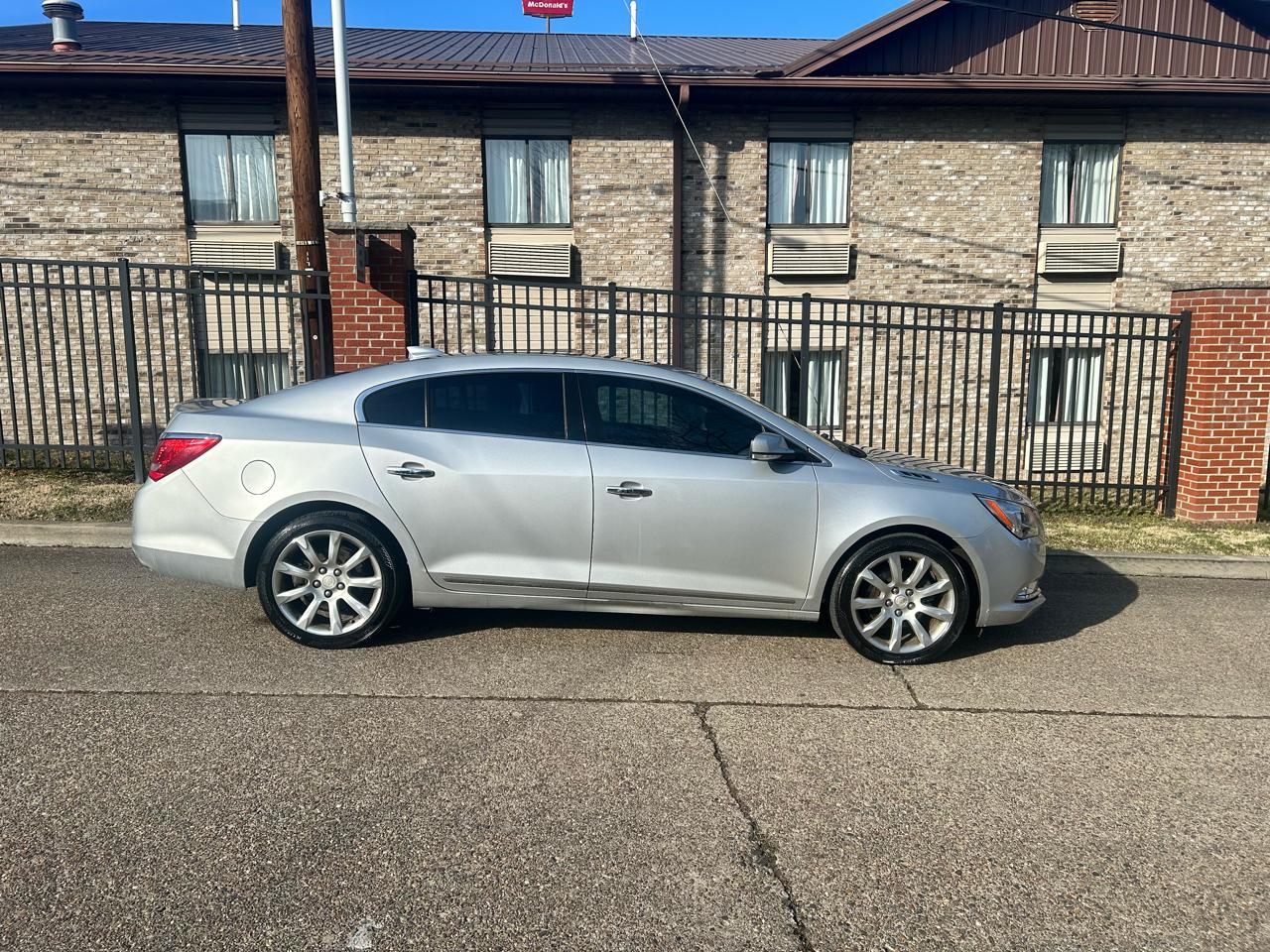 Buick LaCrosse Premium Package 1, w/Leather 2015