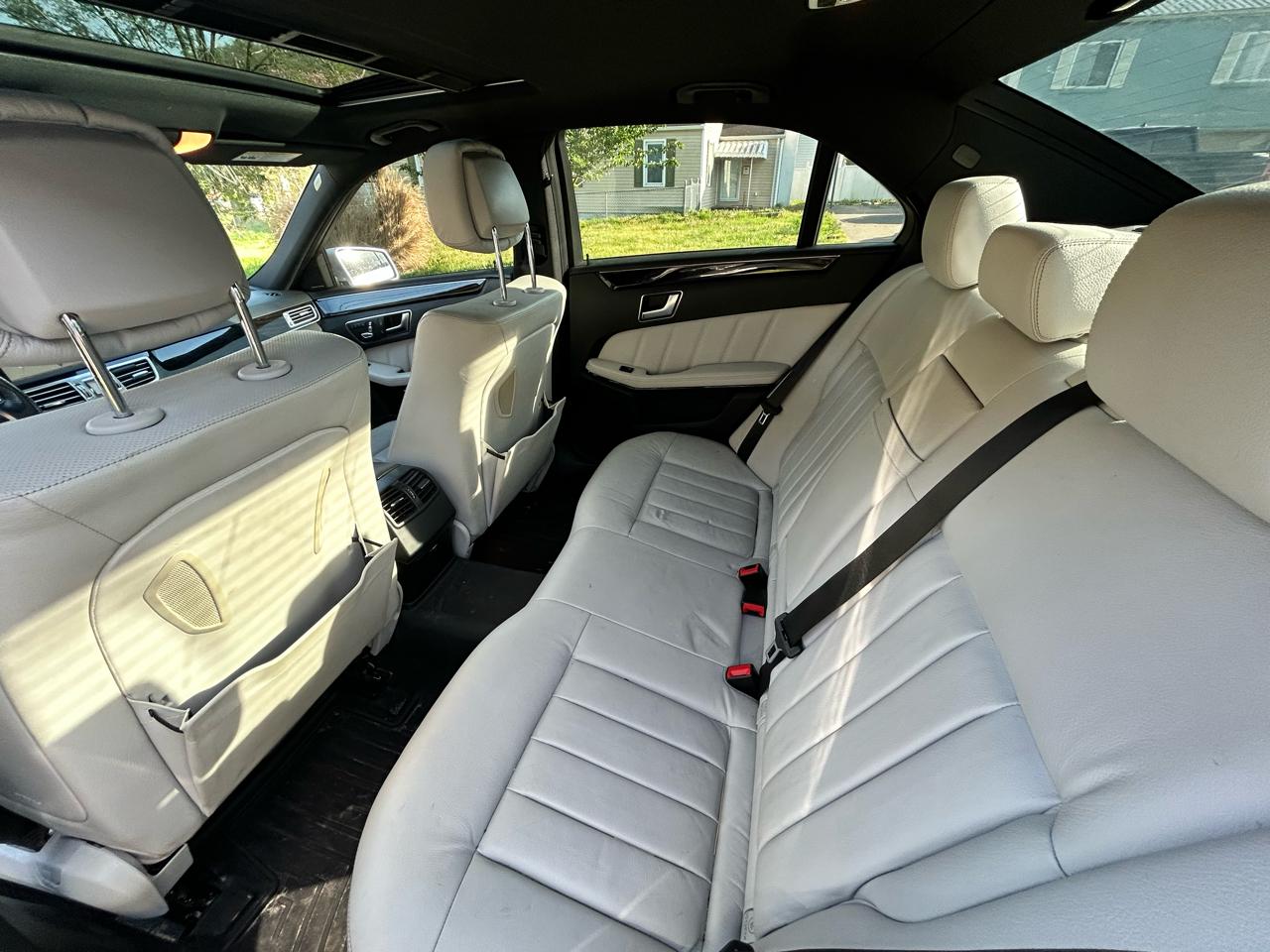 Mercedes-Benz E-Class E550 Sedan 4MATIC 2014