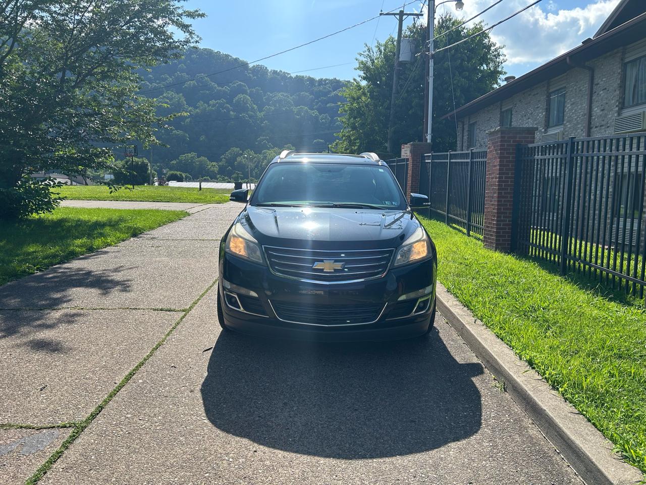 Chevrolet Traverse 1LT FWD 2014
