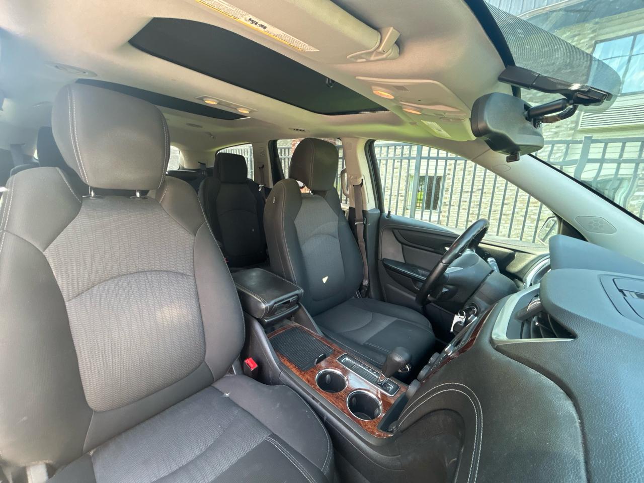 Chevrolet Traverse 1LT FWD 2014