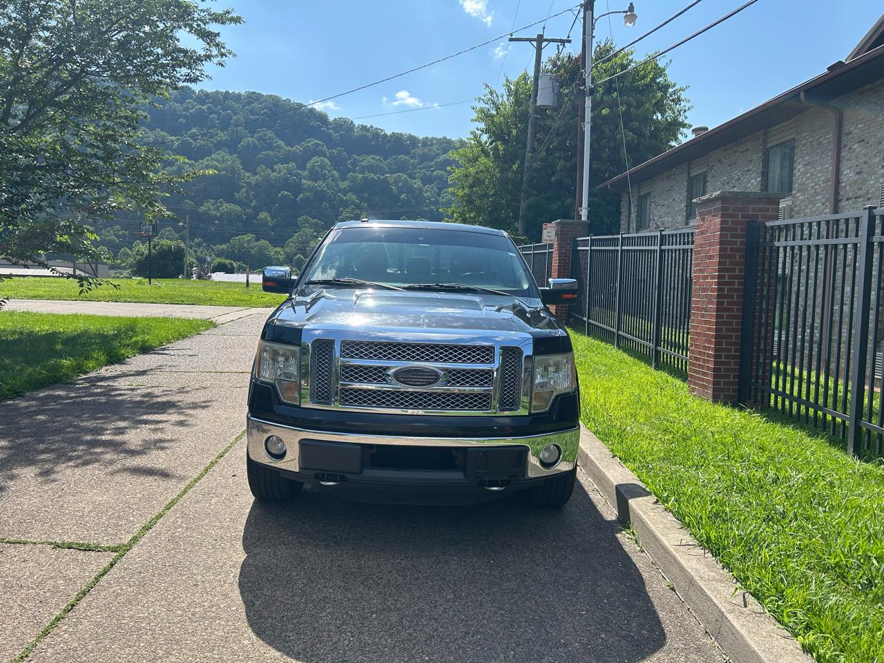 Ford F-150 XL SuperCrew 6.5-ft. Bed 4WD 2011