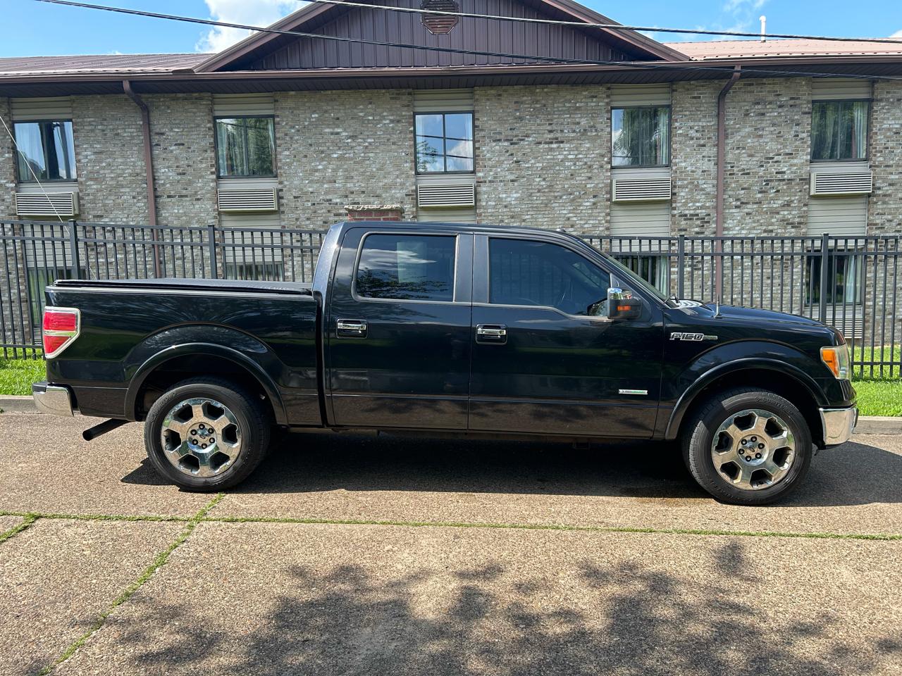 Ford F-150 XL SuperCrew 6.5-ft. Bed 4WD 2011