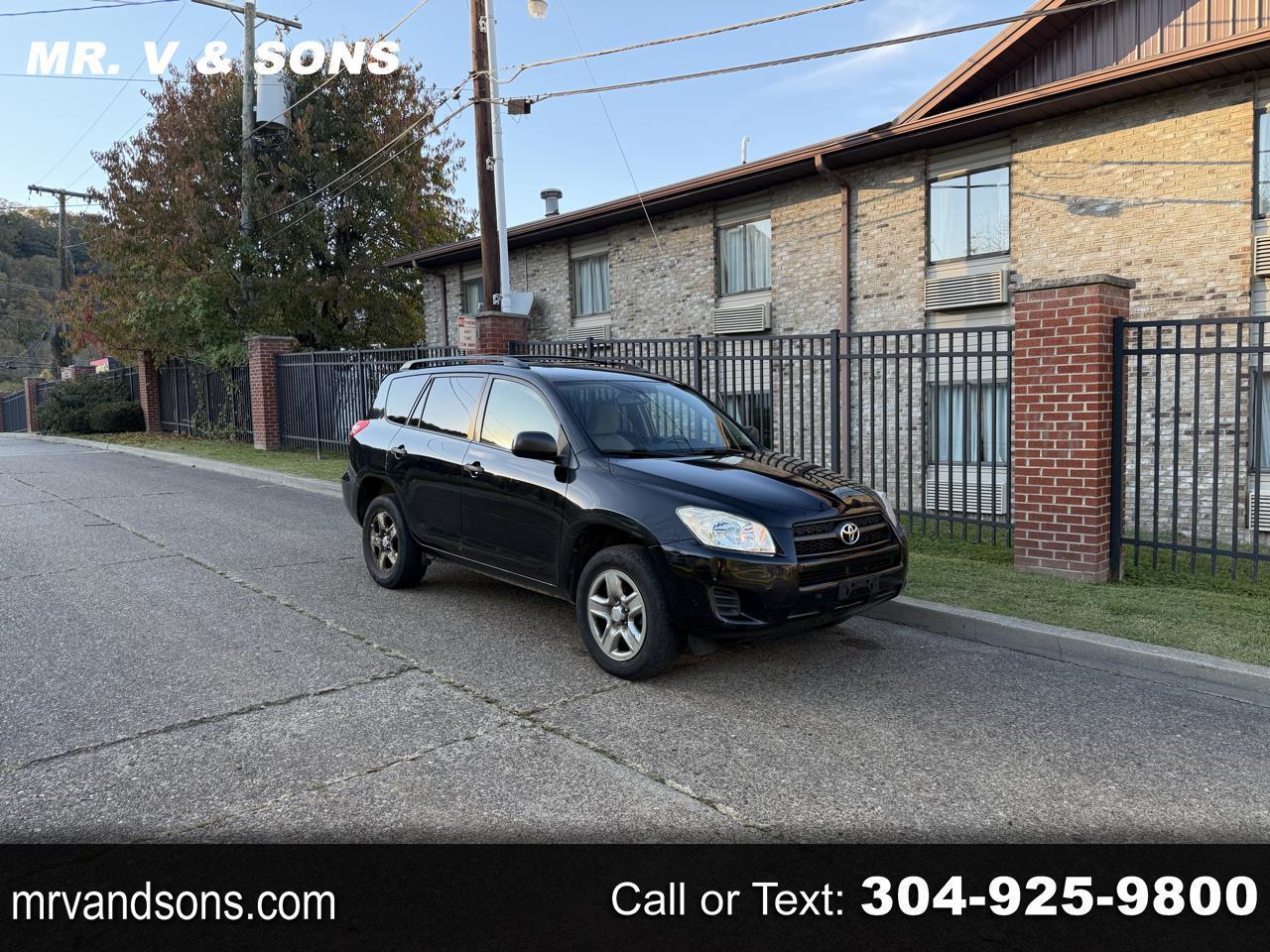 2011 Toyota RAV4 Base I4 4WD