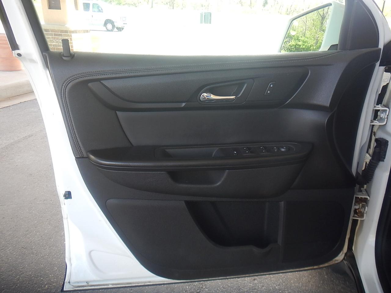 Chevrolet Traverse AWD 4dr LT w/1LT 2014