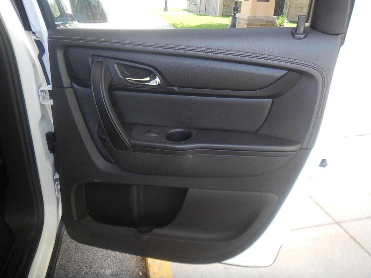 Chevrolet Traverse AWD 4dr LT w/1LT 2014