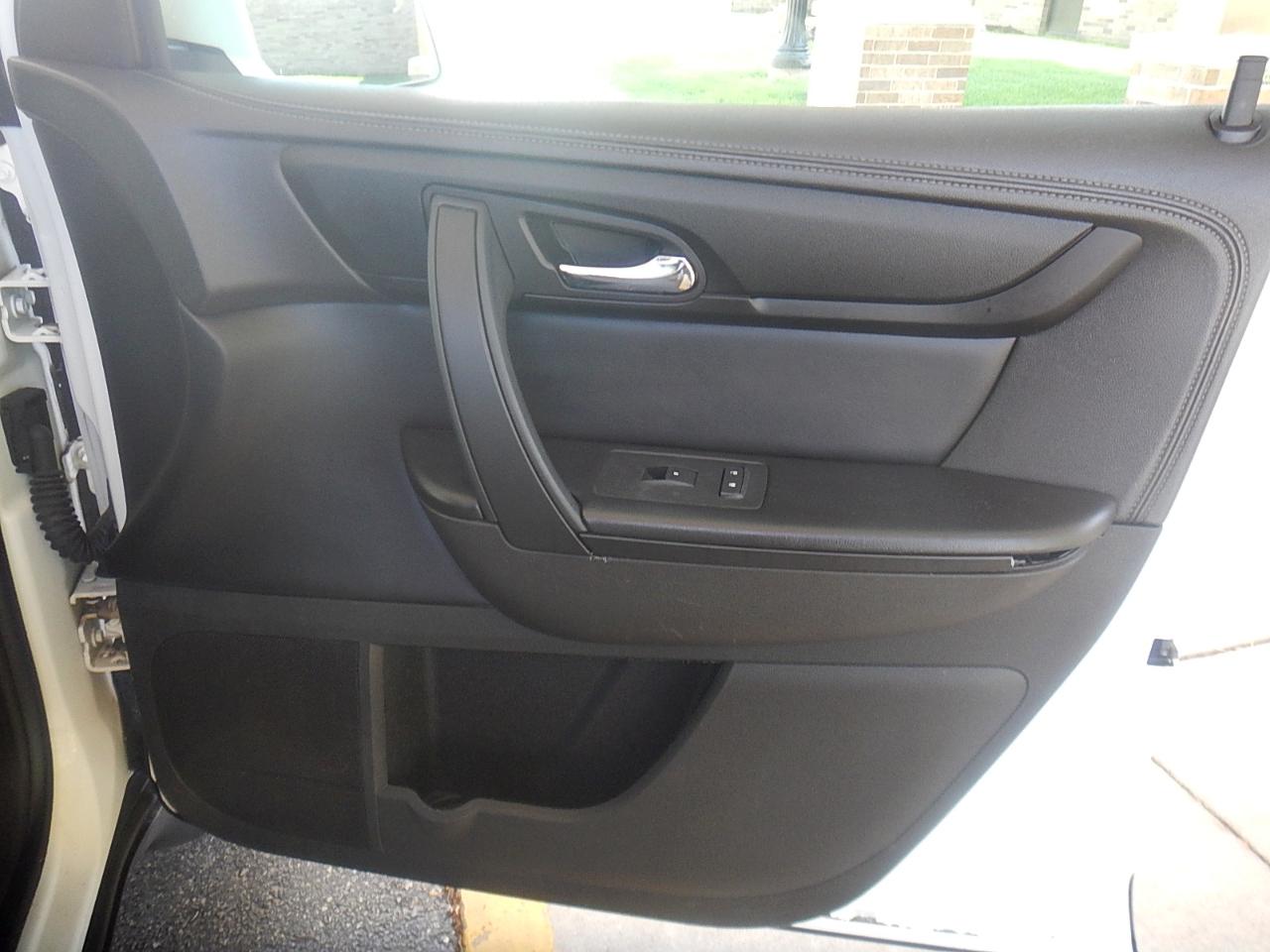 Chevrolet Traverse AWD 4dr LT w/1LT 2014