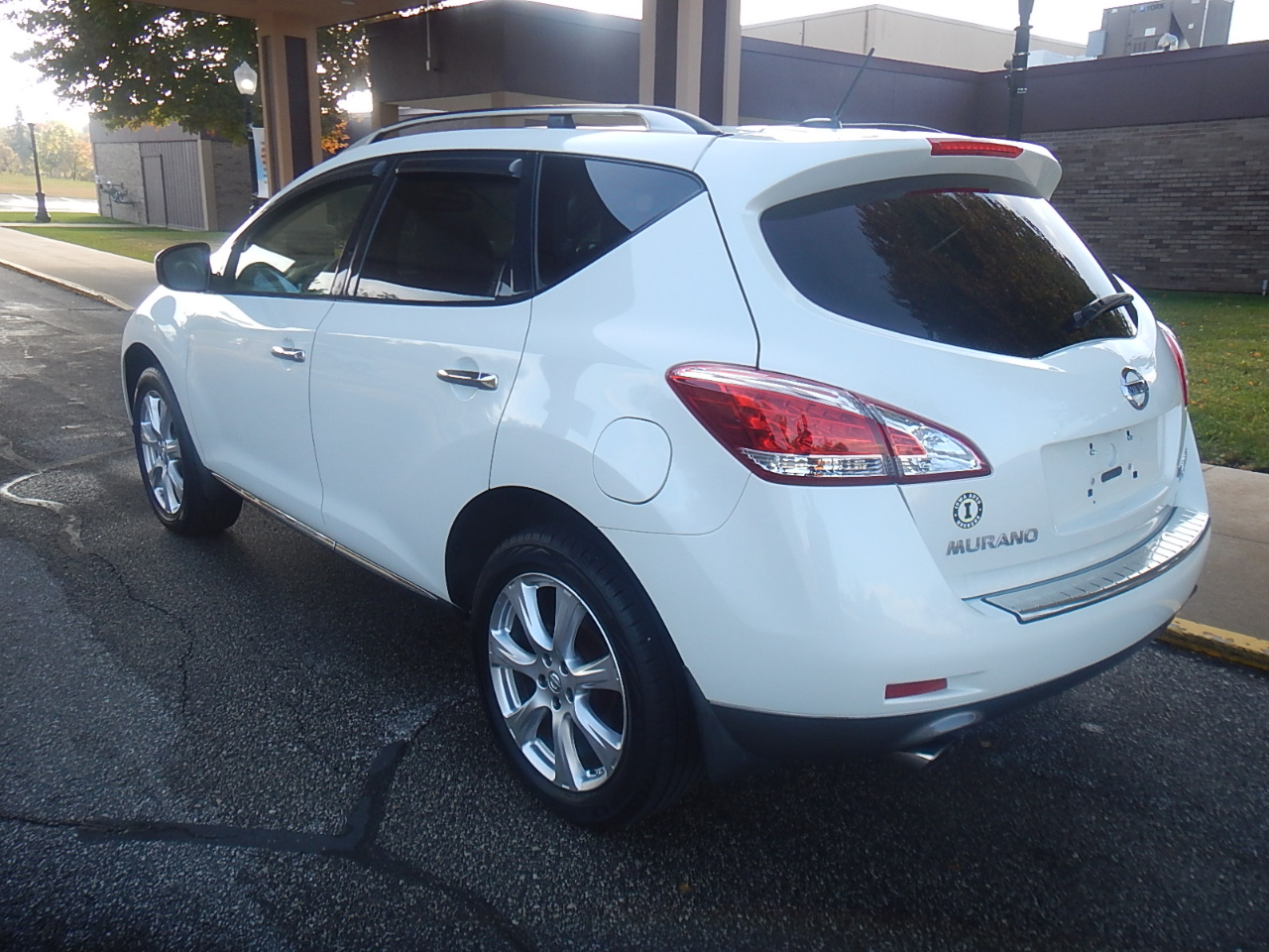 Nissan Murano Platinum 4D SUV AWD 2014 Nissan Murano Platinum 4D SUV AWD 2014
