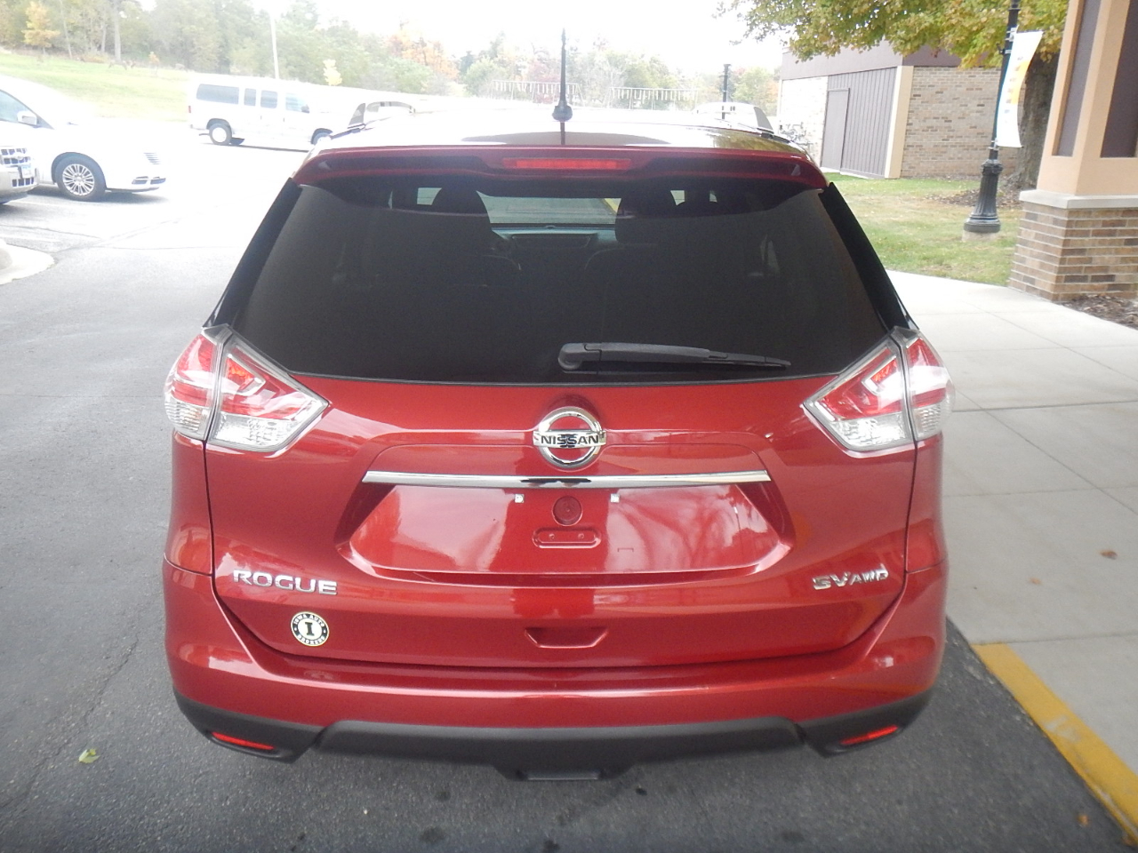 Nissan Rogue SV 4D SUV AWD 2016 Nissan Rogue SV 4D SUV AWD 2016