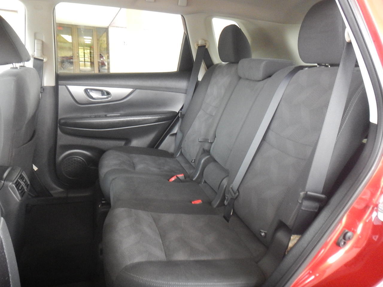 Nissan Rogue SV 4D SUV AWD 2016 Nissan Rogue SV 4D SUV AWD 2016