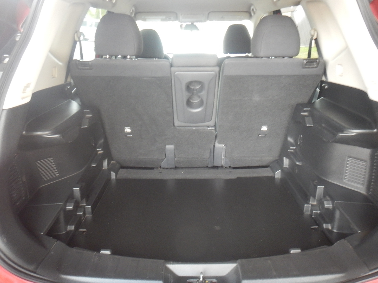 Nissan Rogue SV 4D SUV AWD 2016 Nissan Rogue SV 4D SUV AWD 2016