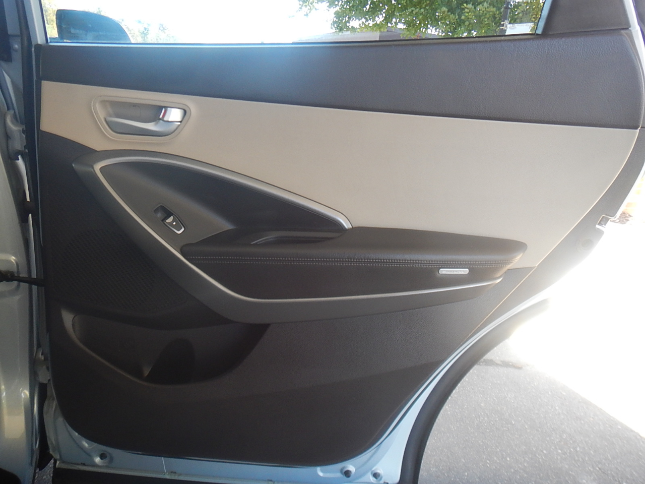 Hyundai Santa Fe GLS FWD 2013 Hyundai Santa Fe GLS FWD 2013