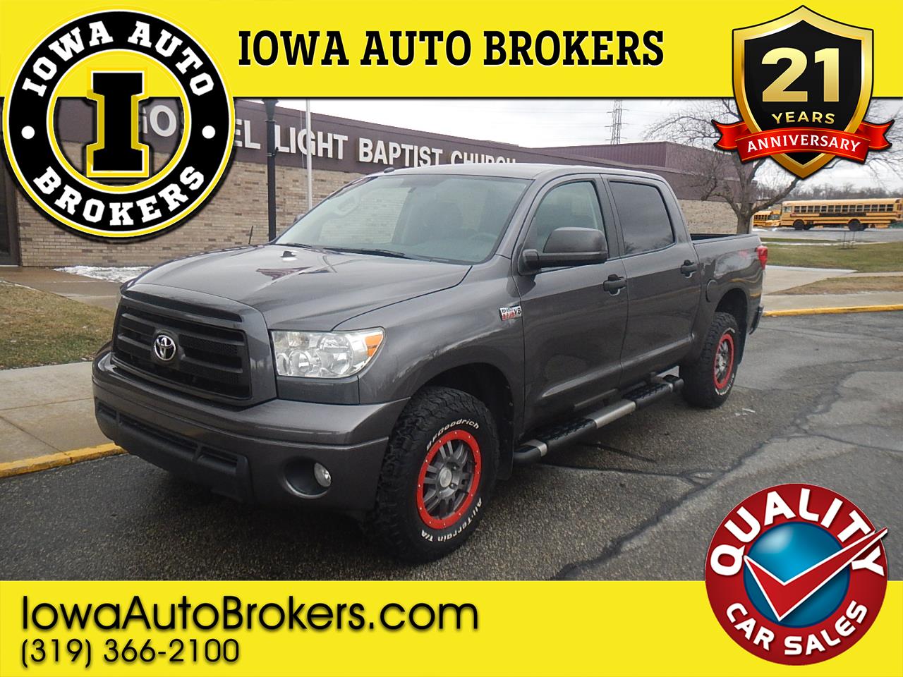 2011 Toyota Tundra Tundra-Grade CrewMax 5.7L 4WD