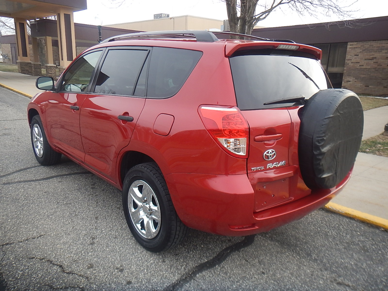 Toyota RAV4 LE 4D SUV AWD 2007