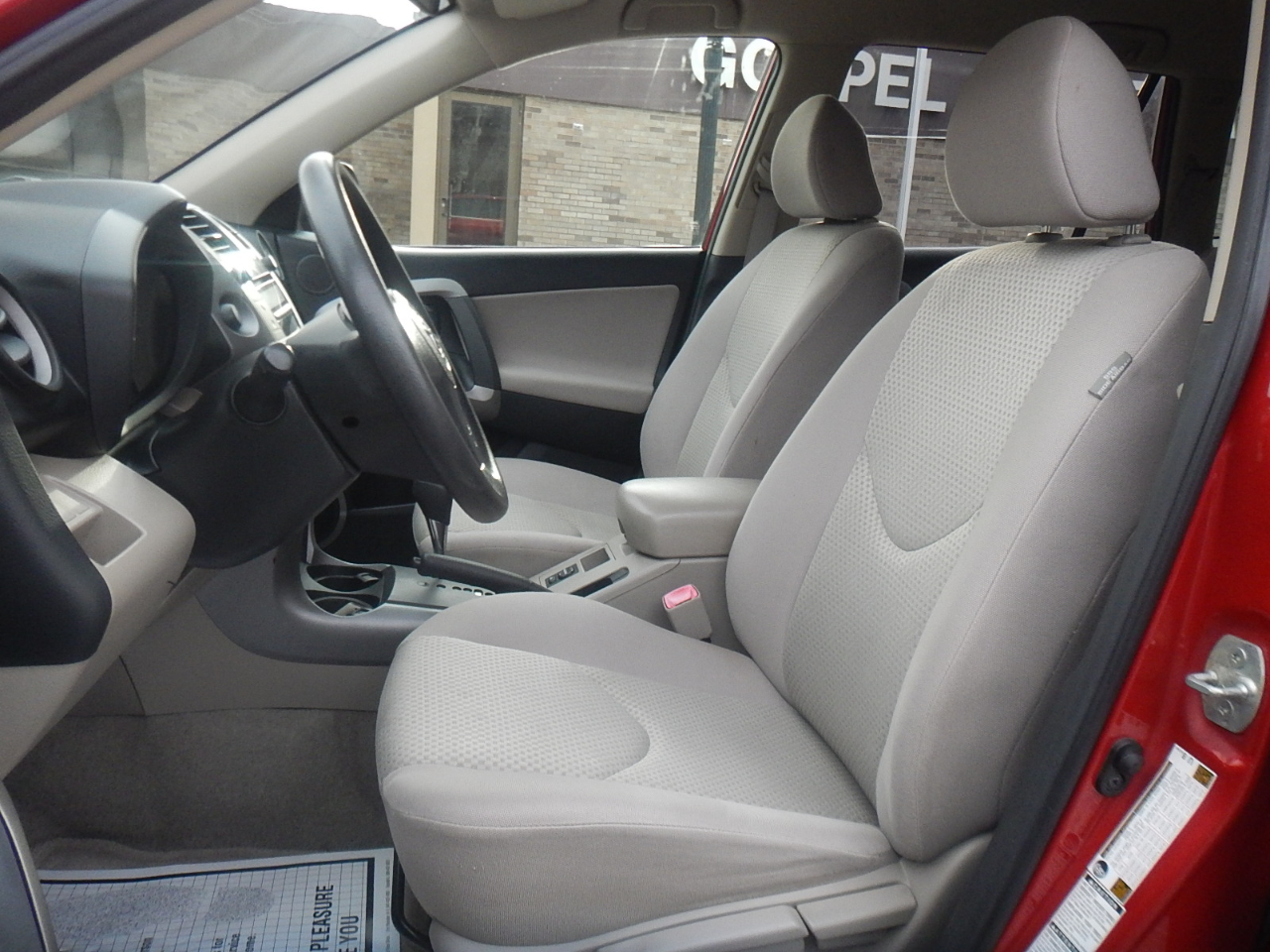 Toyota RAV4 LE 4D SUV AWD 2007