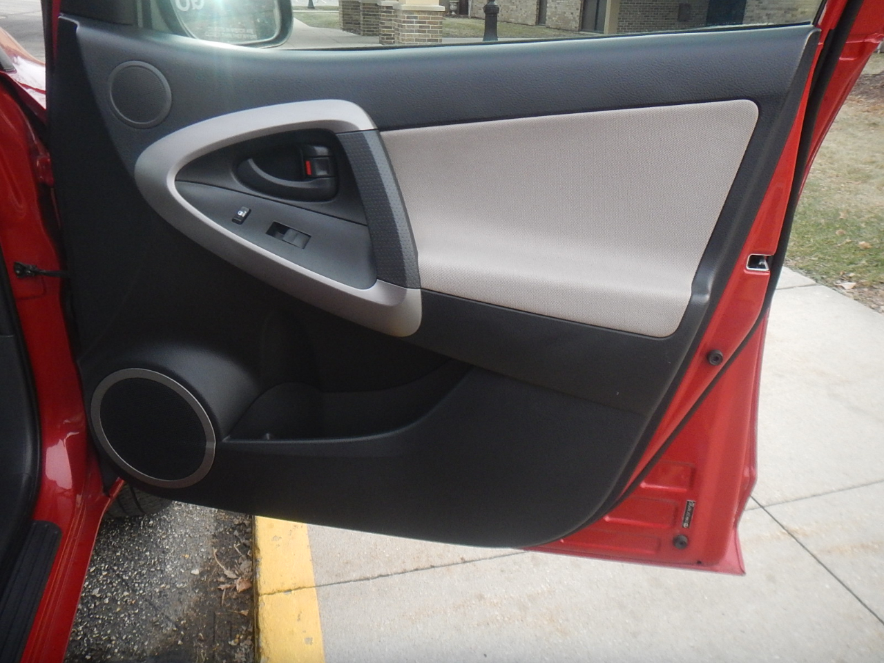 Toyota RAV4 LE 4D SUV AWD 2007