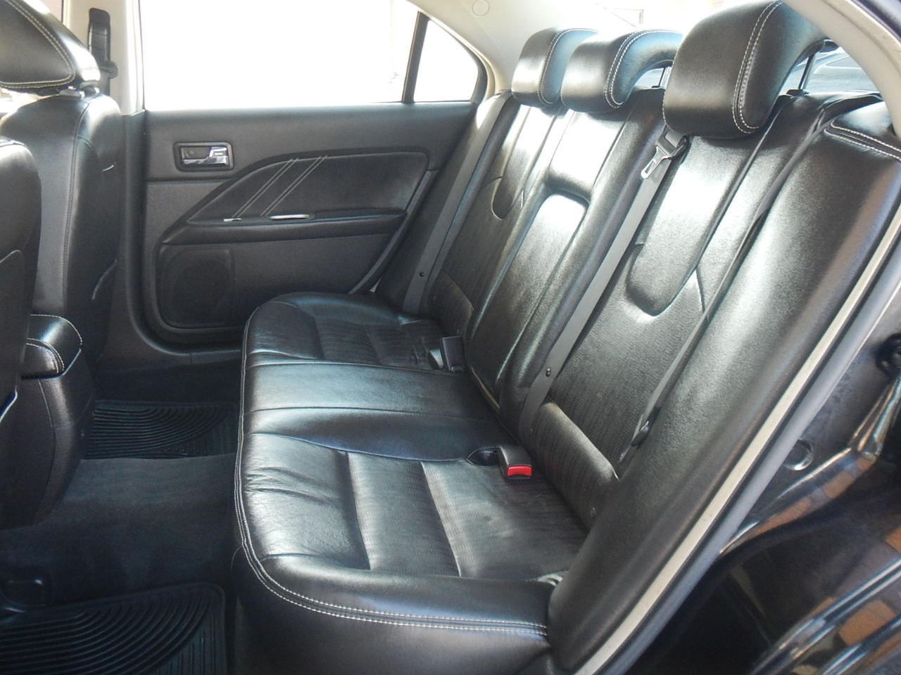 Ford Fusion V6 Sport AWD 2010