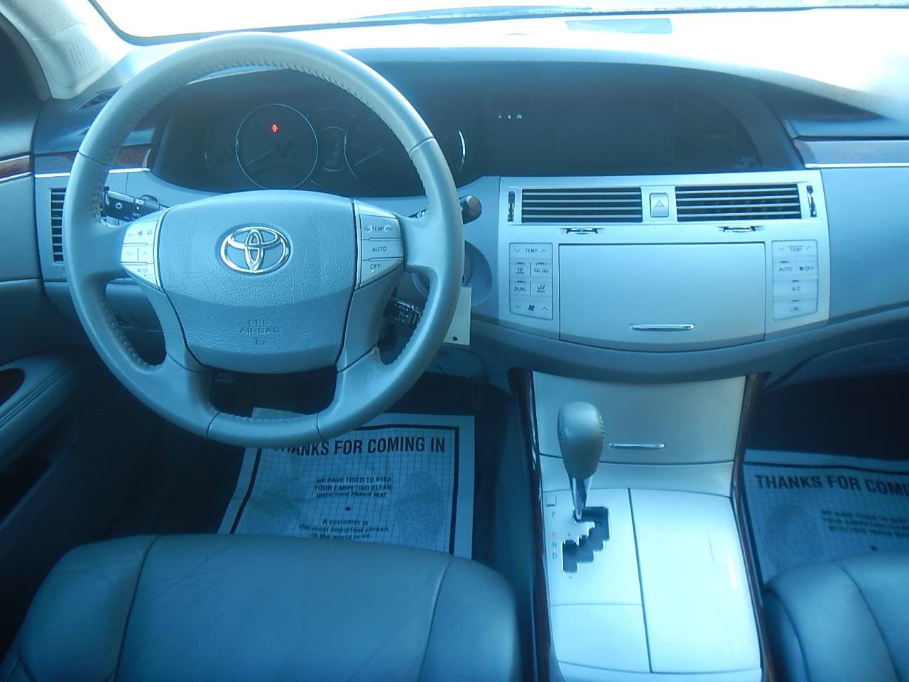 Toyota Avalon XLS 4D Sedan 2008