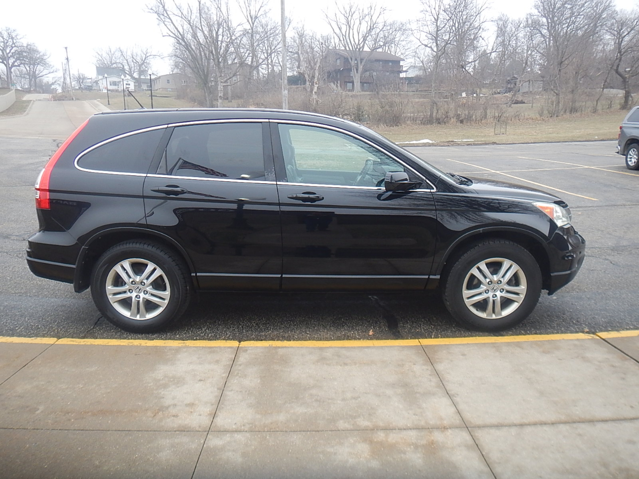 Honda CR-V EX-L 4D SUV AWD 2011