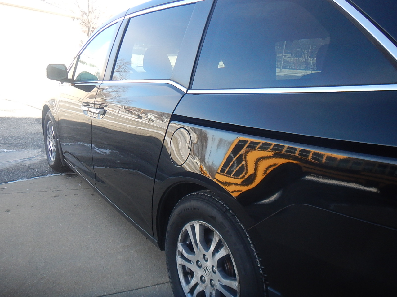 Honda Odyssey EX-L AT with RES & NAVI 2012