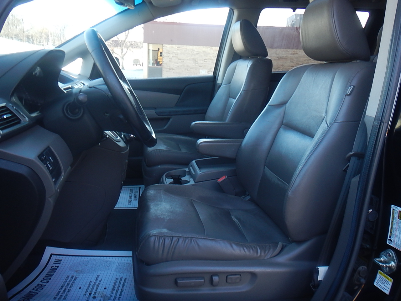 Honda Odyssey EX-L AT with RES & NAVI 2012