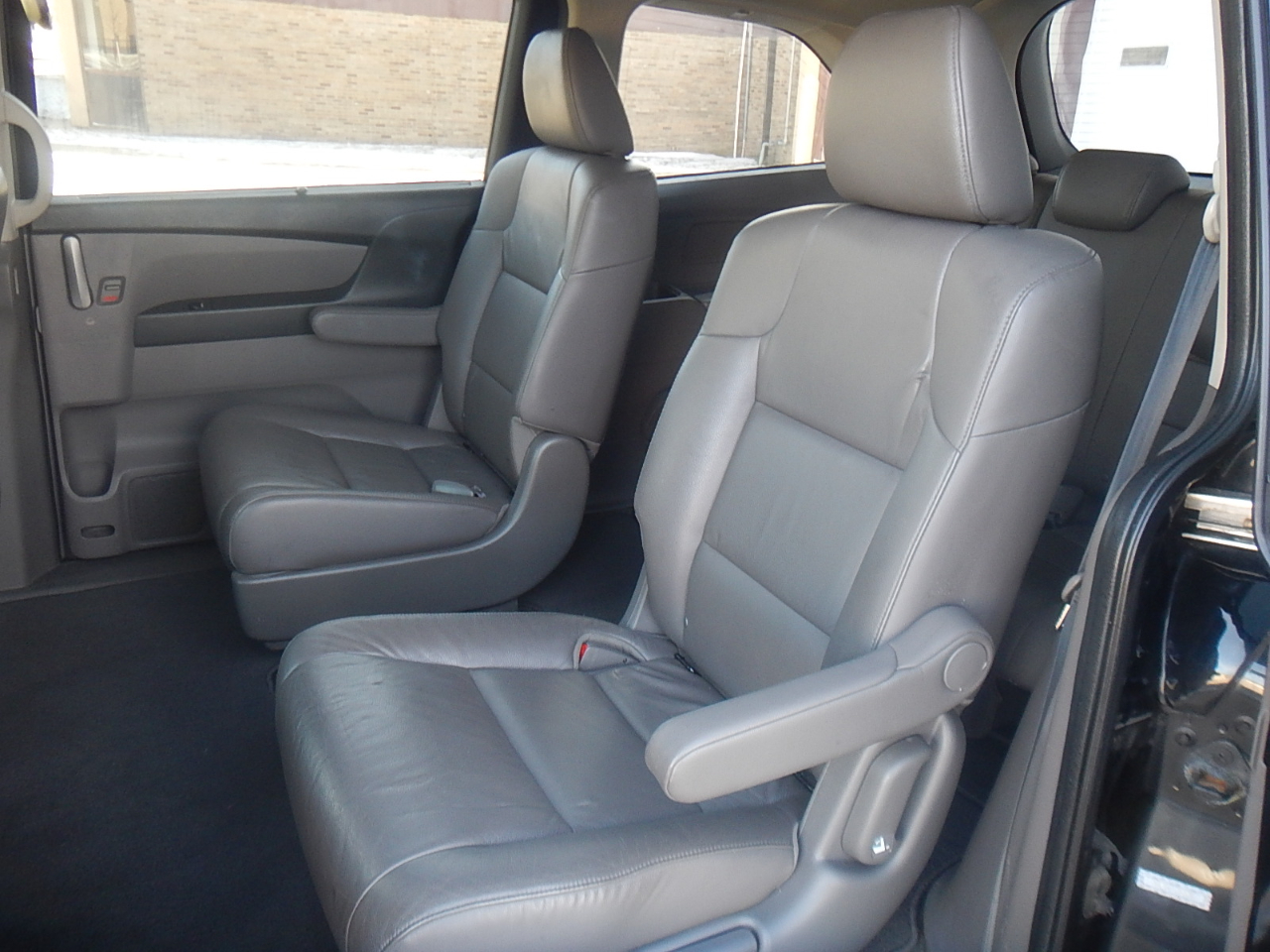 Honda Odyssey EX-L AT with RES & NAVI 2012