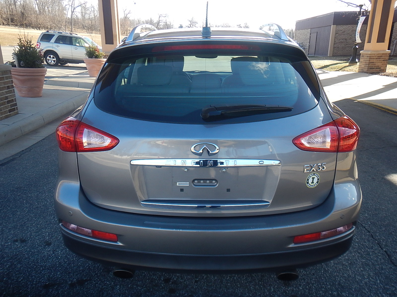 Infiniti EX35 4D SUV AWD 2009