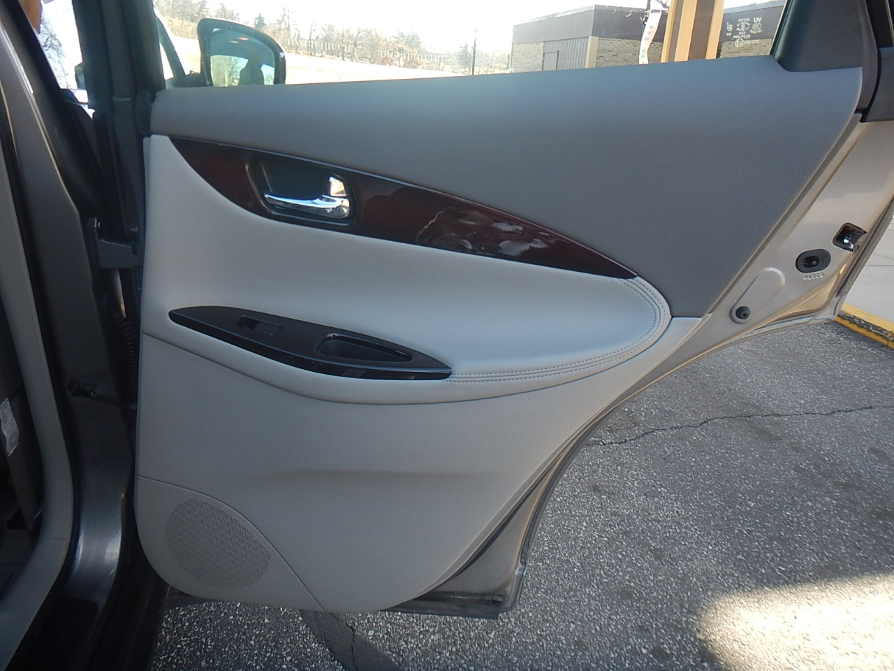 Infiniti EX35 4D SUV AWD 2009