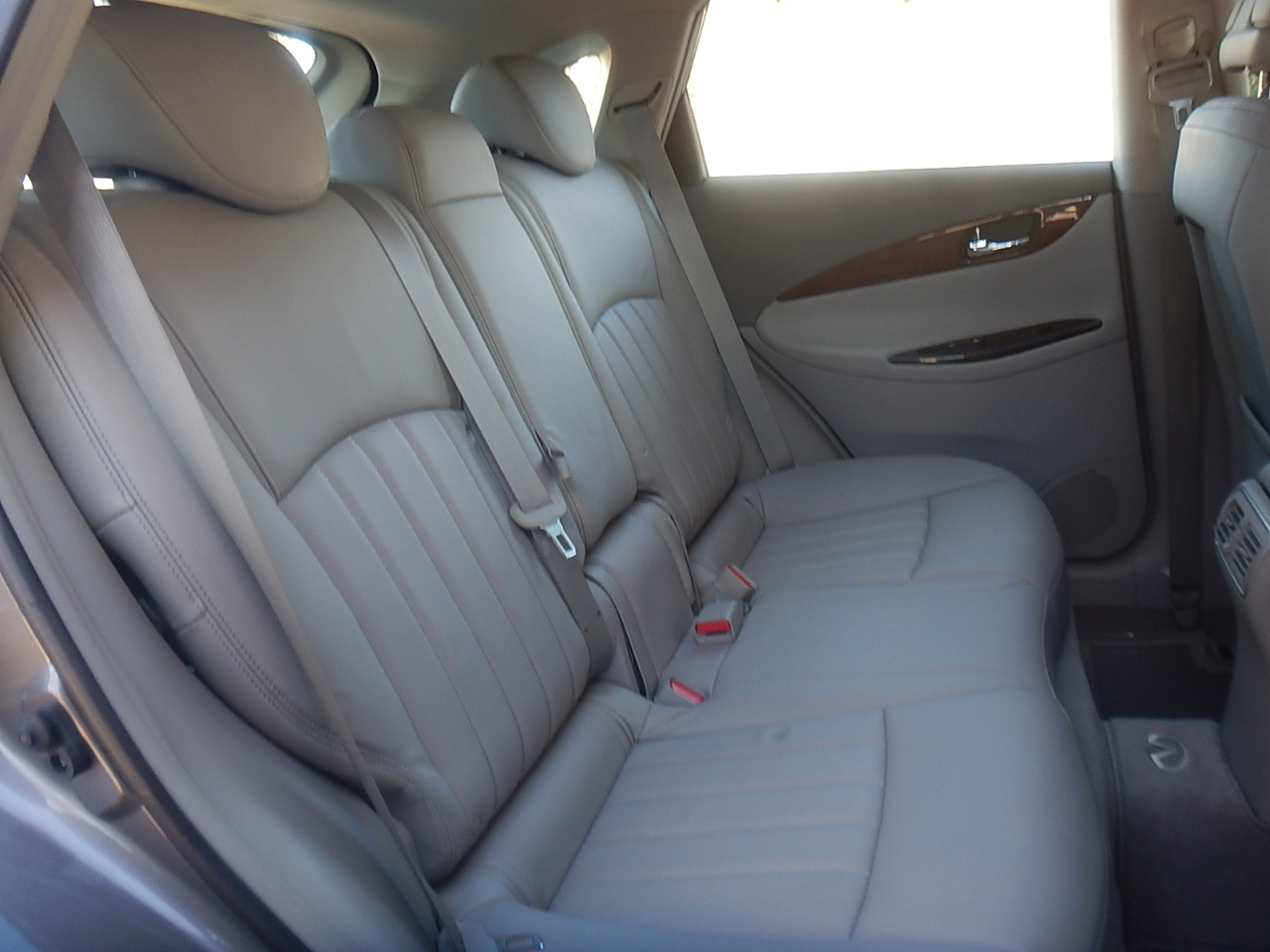 Infiniti EX35 4D SUV AWD 2009