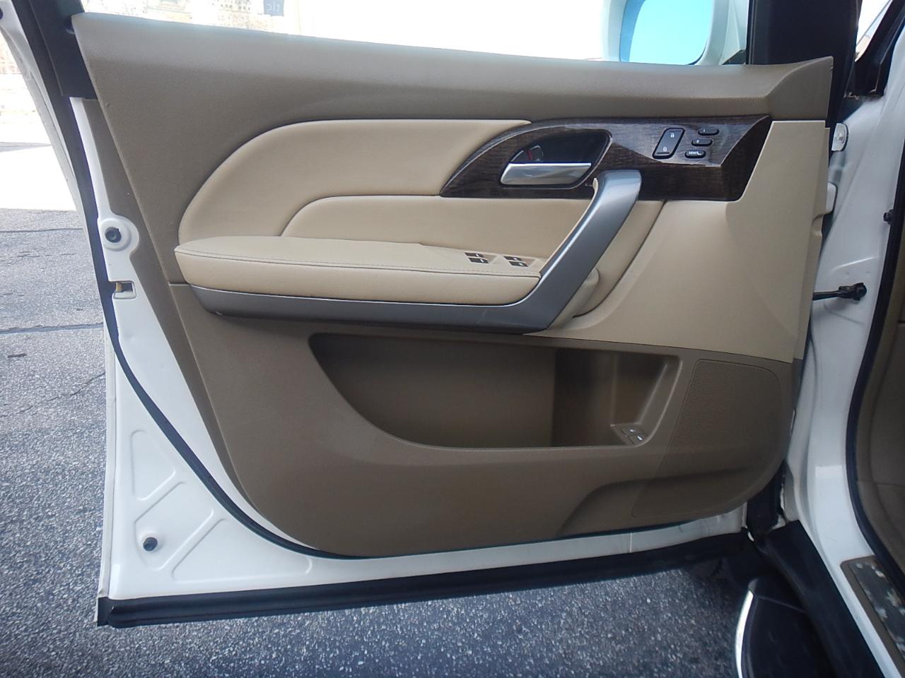 Acura MDX SH-AWD w/Technology Pkg 2012