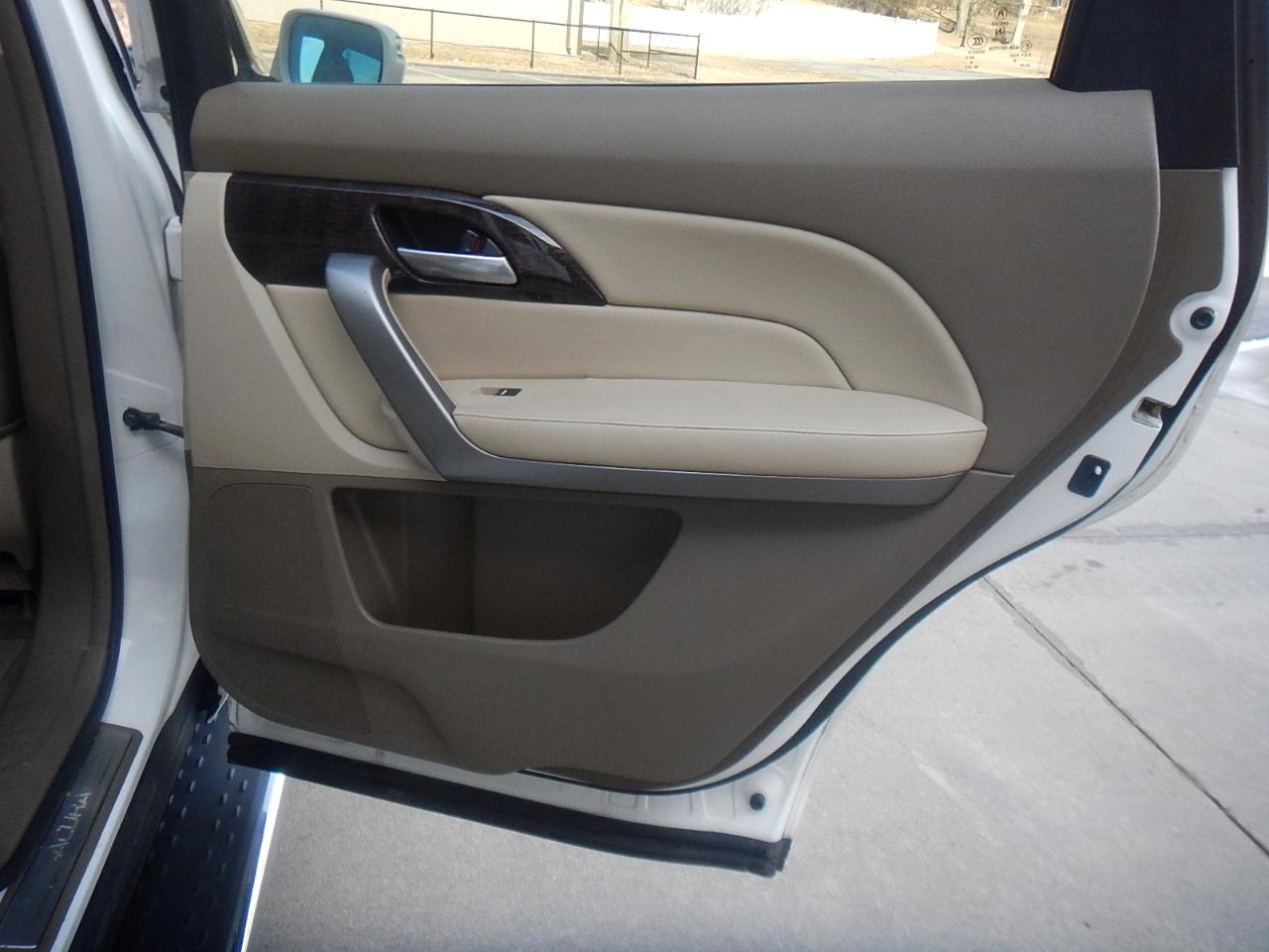 Acura MDX SH-AWD w/Technology Pkg 2012