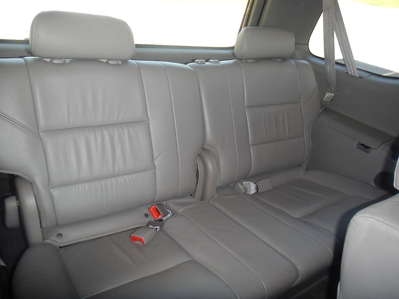 Toyota Sequoia Limited 4D SUV 4X4 2007
