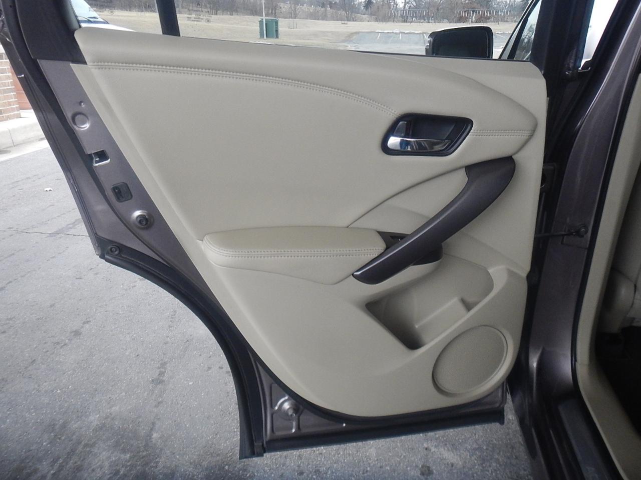 Acura RDX SH-AWD w/Technology Package 2013