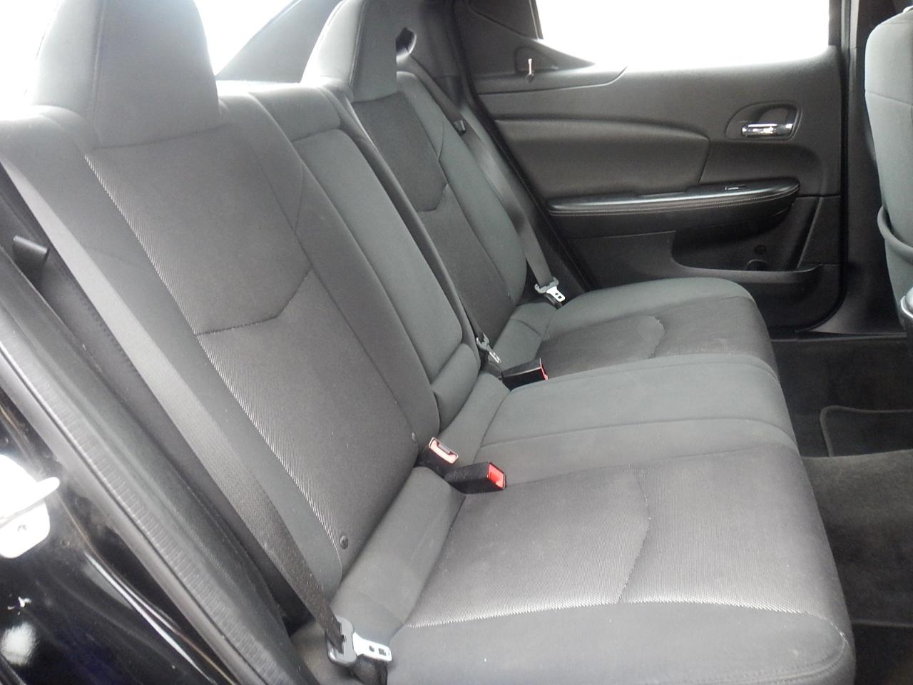 Dodge Avenger 4dr Sdn SE 2012