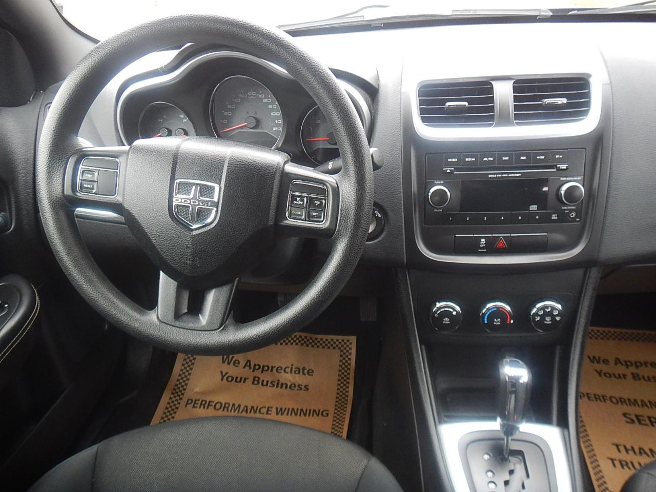 Dodge Avenger 4dr Sdn SE 2012