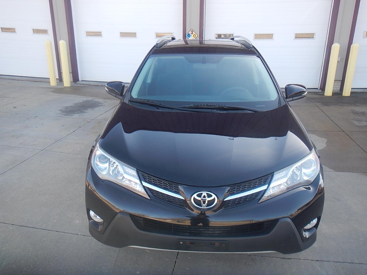 Toyota RAV4 XLE AWD 2013