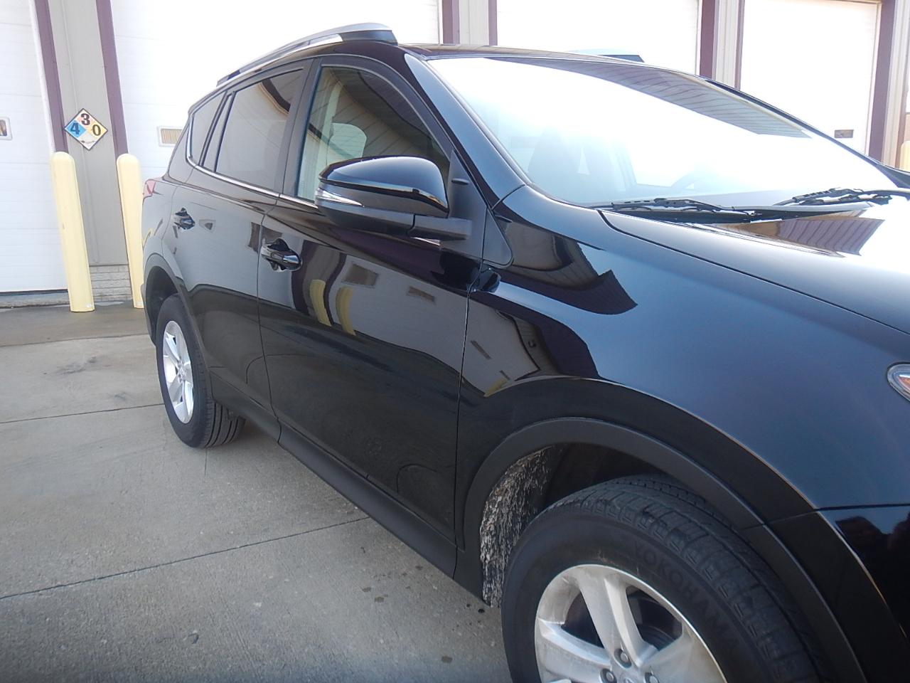 Toyota RAV4 XLE AWD 2013